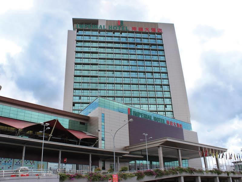 Imperial Hotel Kuching Buitenkant foto